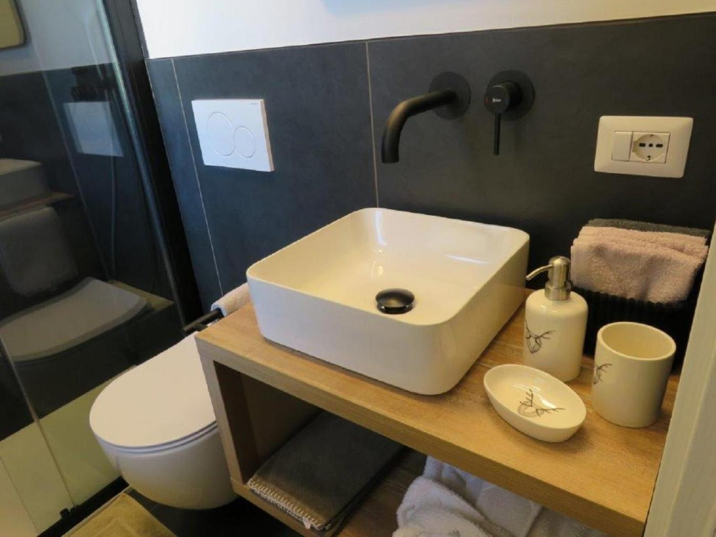 Casa Facco Apartment Bocenago ภายนอก รูปภาพ